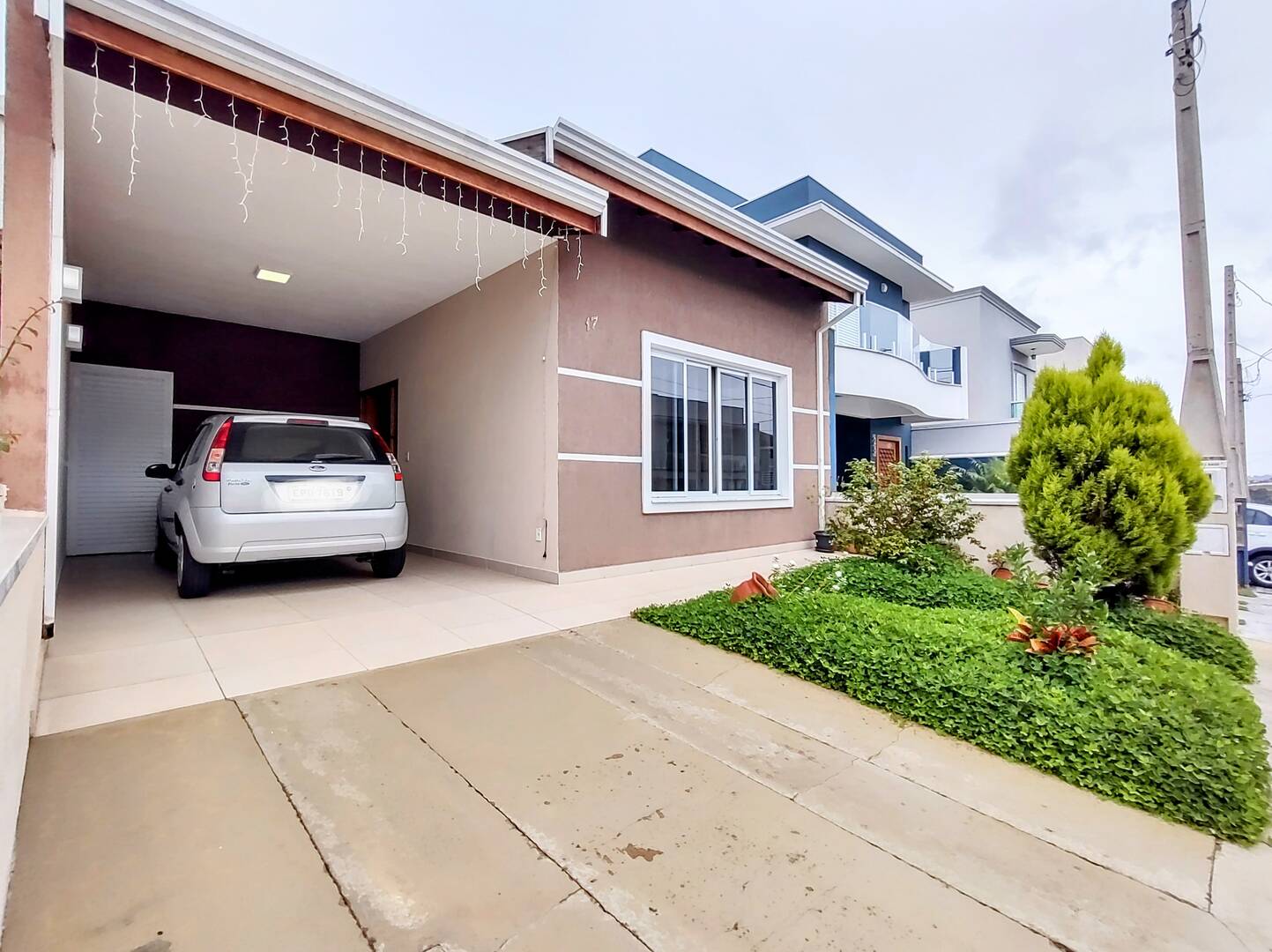 CASA LINDA A VENDA EM JUNDIAÍ 